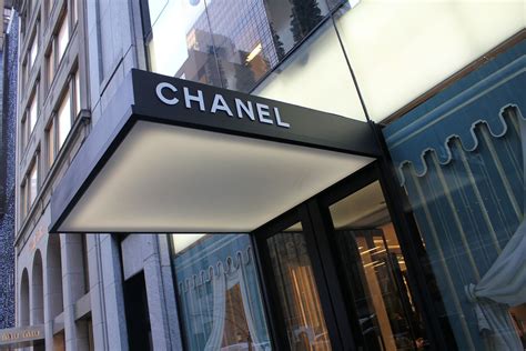 boutique chanel in italia|Chanel italia sito ufficiale.